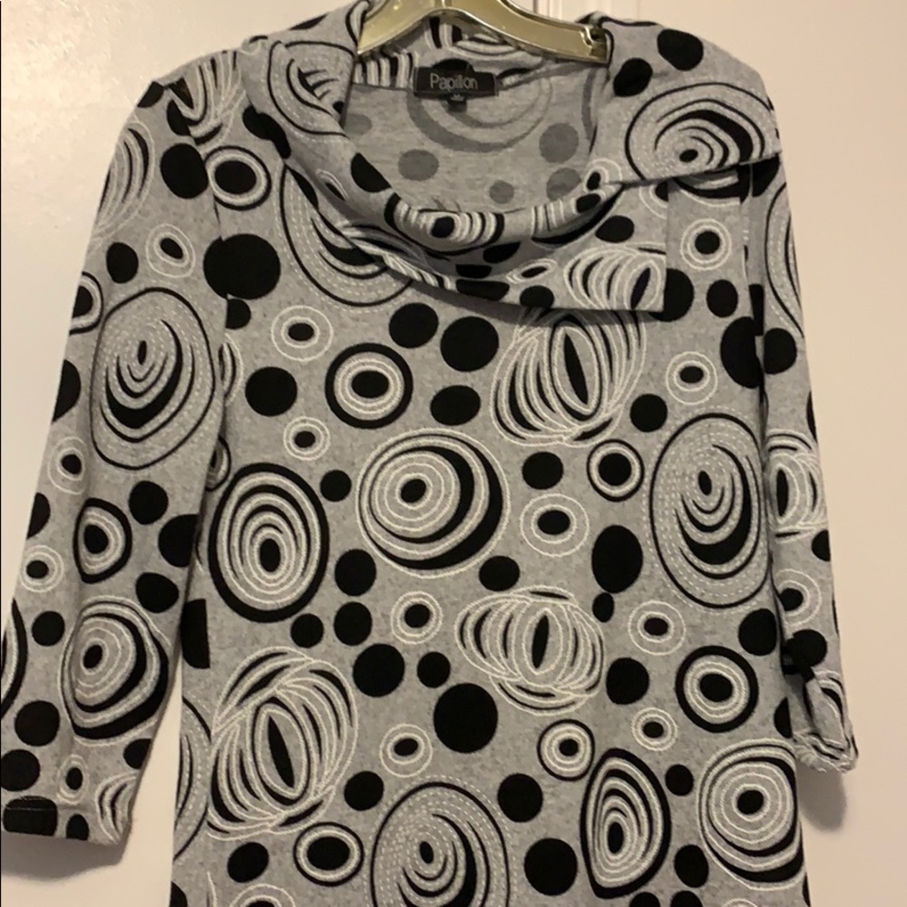 Like new! Papillon Medium tunic or mini dress